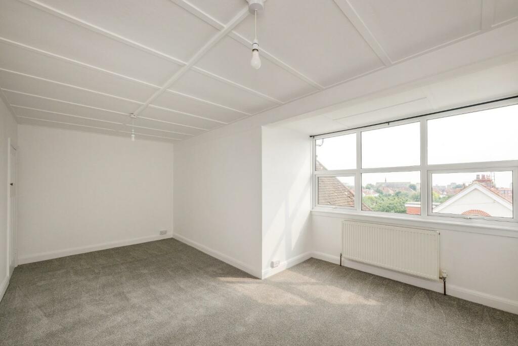 3 West Court, 230 Portland Road -10.jpg