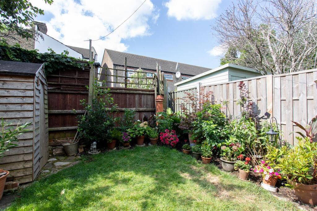 Rensburg Road, E17