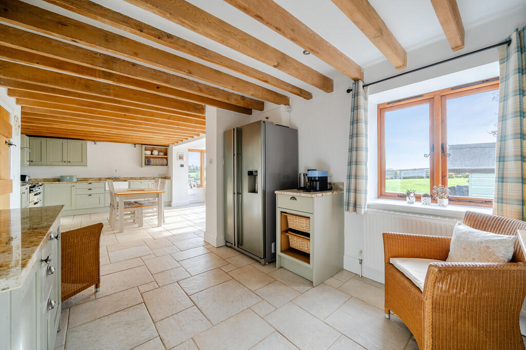 1373289-13-68ff56...