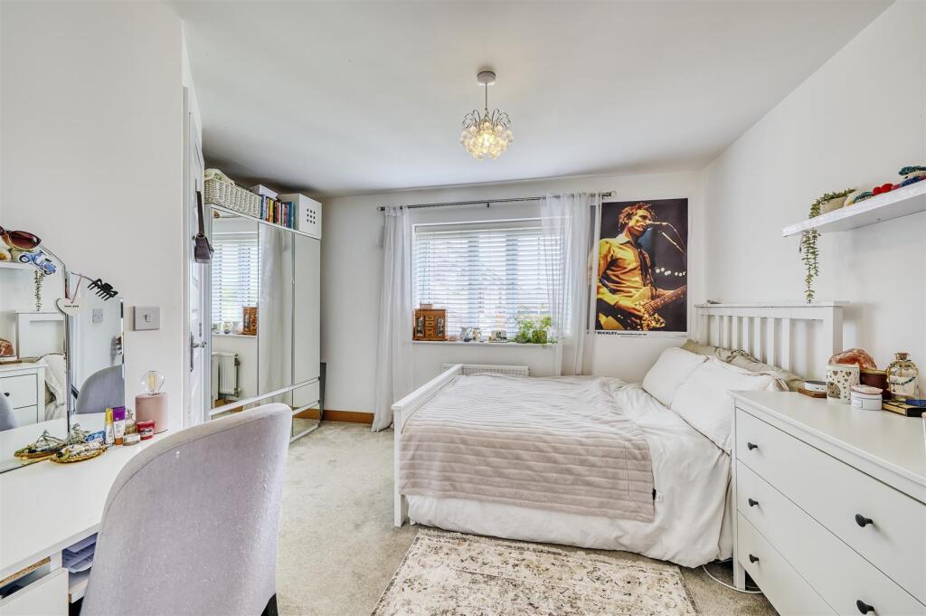 -24 WIllmot Rd Rushden-55_HDR-19.jpg