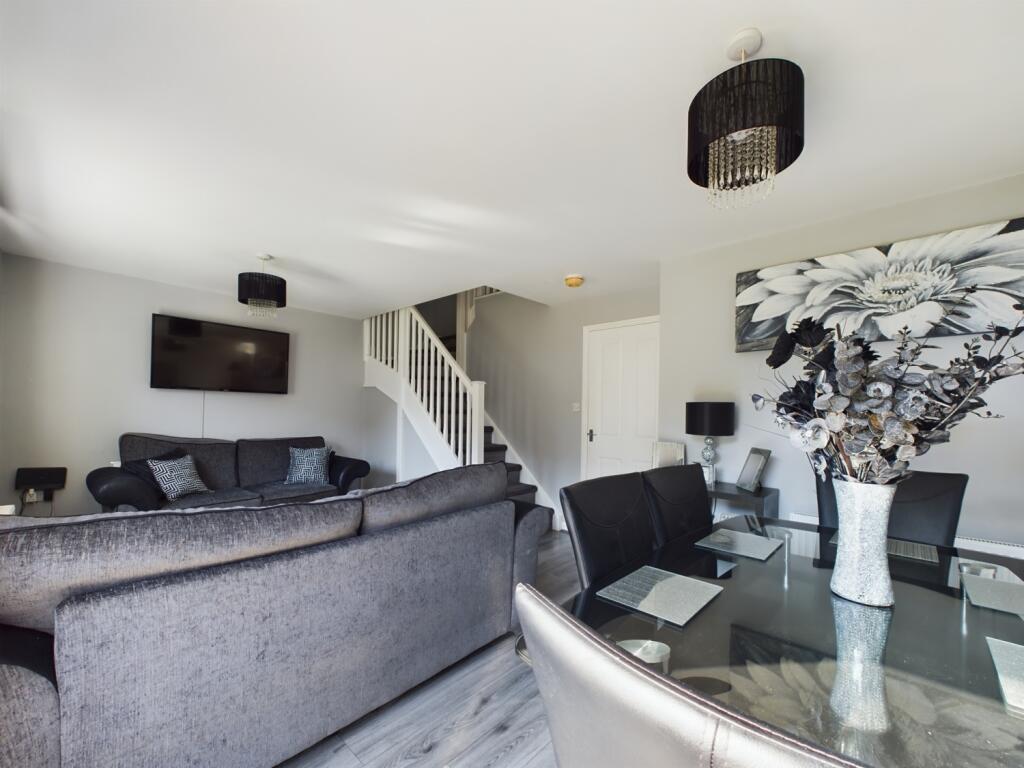 CAM02386G0-PR0088-STILL012