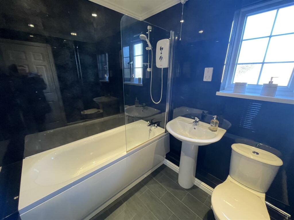 105 turnberry 14.jpg