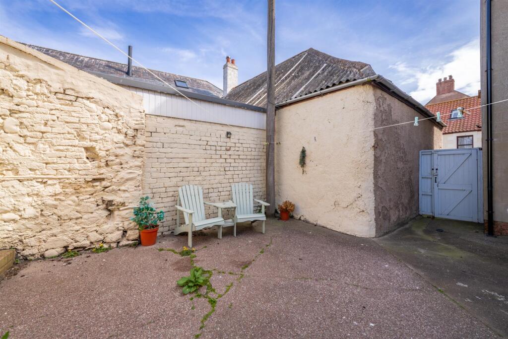 Flat 1_St Ellas-13.jpg