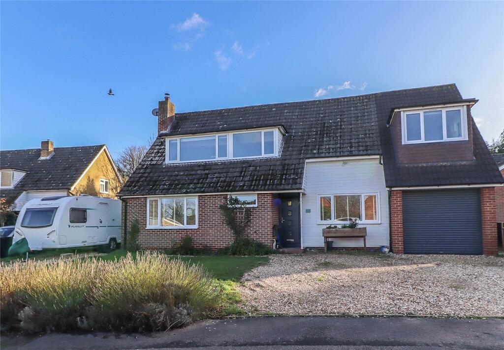 Halcyon Drive, Thruxton, Andover, Hampshire, SP11