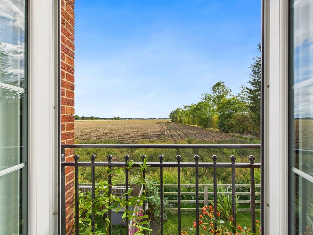 Master Bedroom Balcony View
