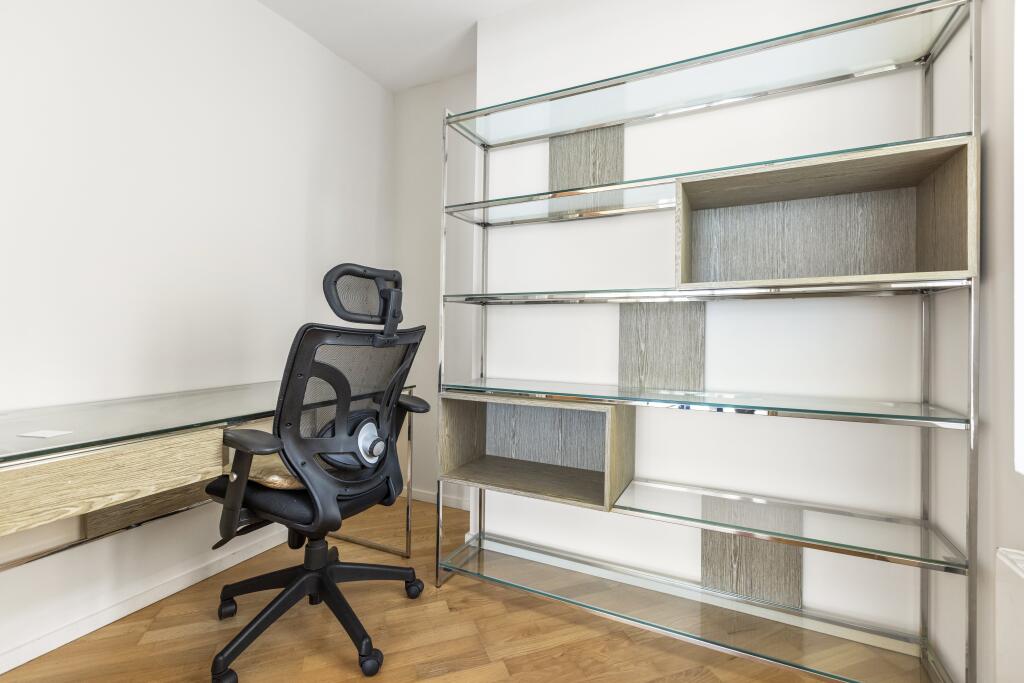 3 Gillingham Row Ph1