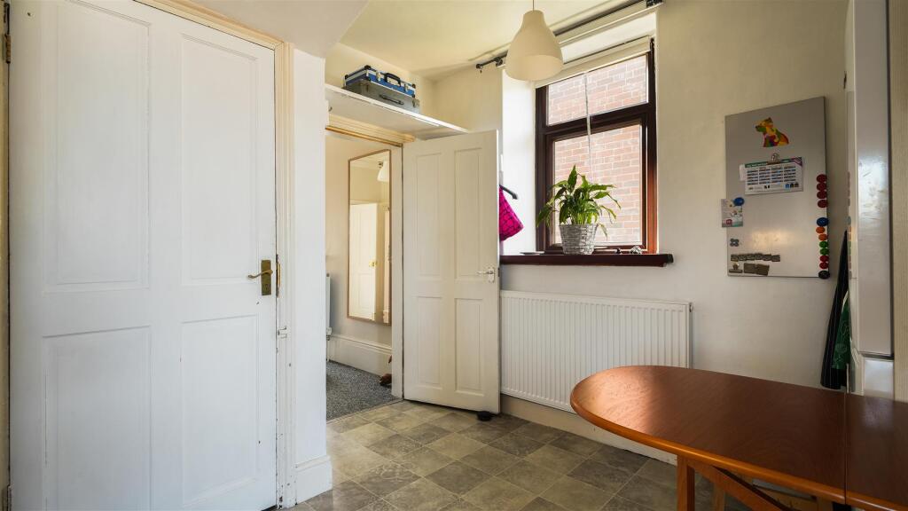 110FultonRd-21.jpg
