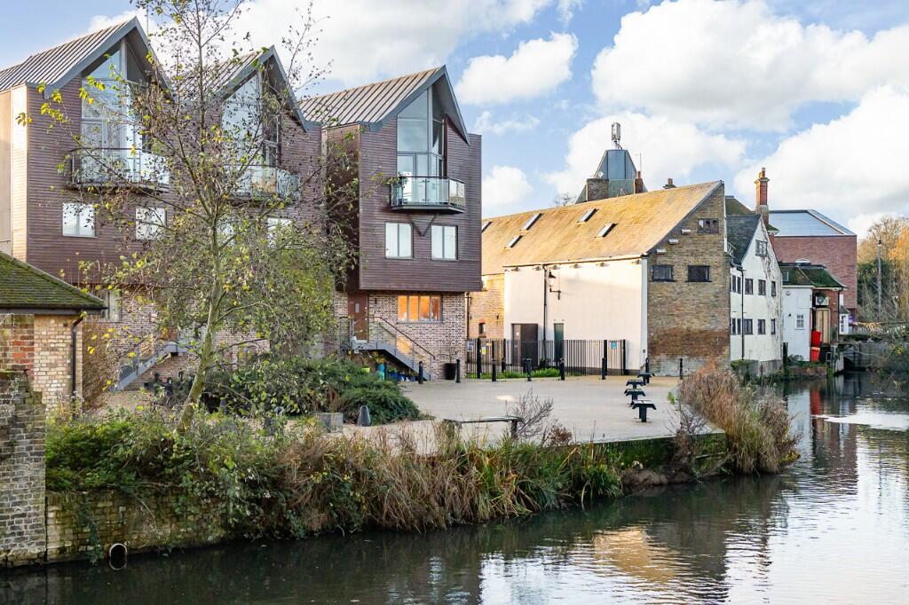 Dolphin Yard, Maidenhead Street, Hertford, Hertfordshire, SG14