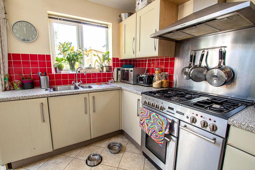 Kitchen 2