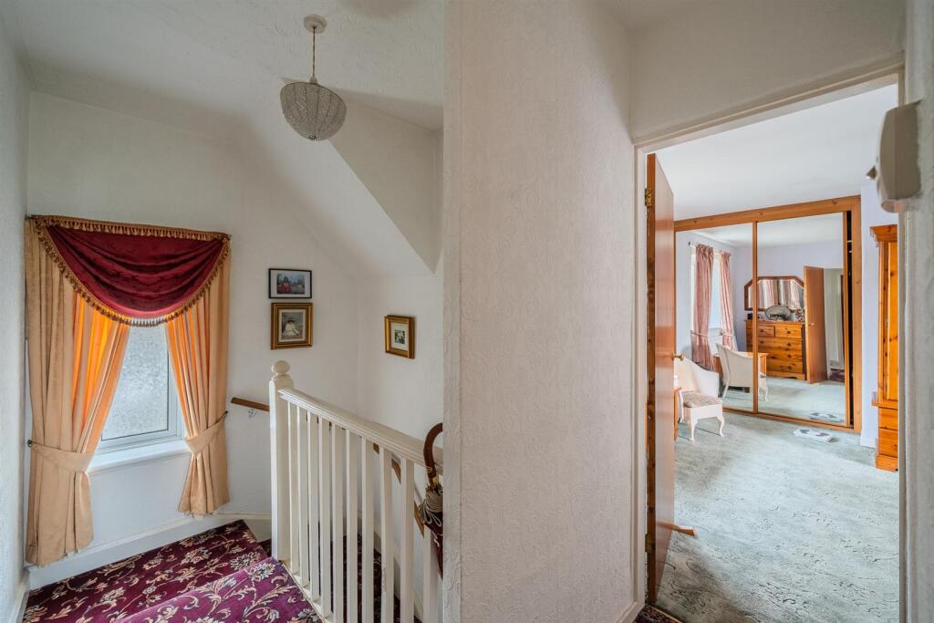 33 Hawthorn Road-5.jpg