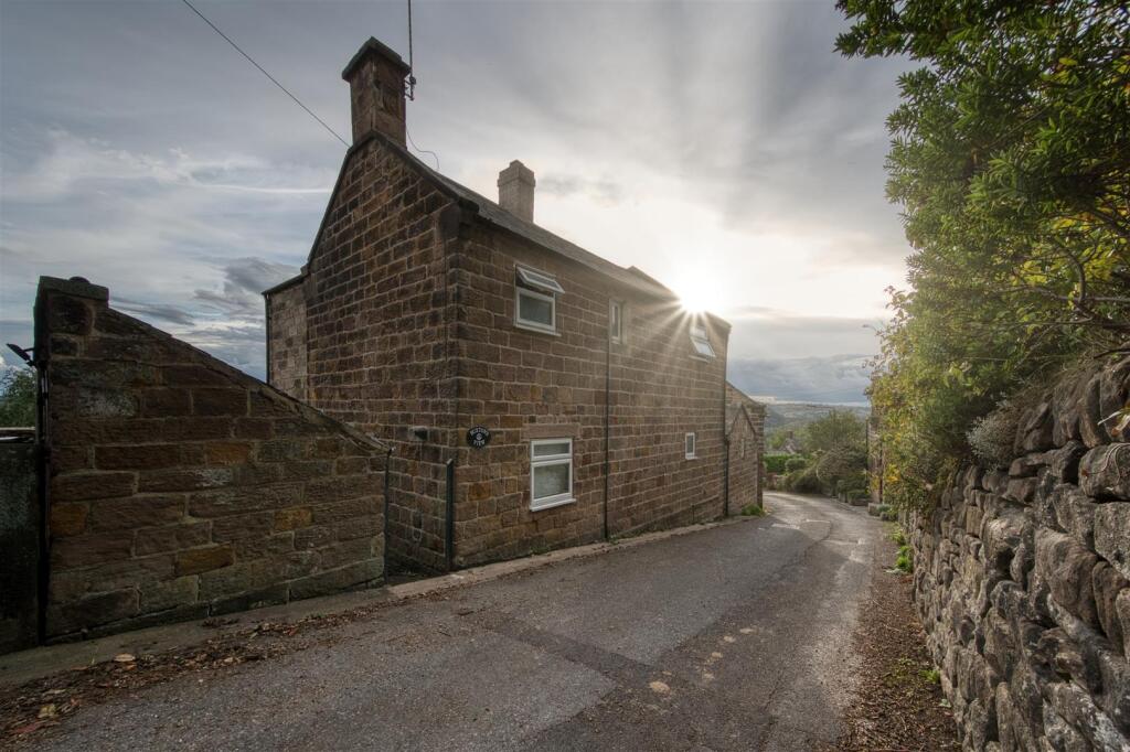 Front of the home.jpg