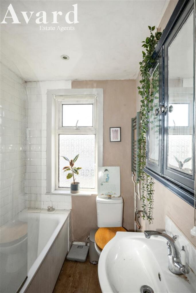 Dudley Road 78-015.JPG