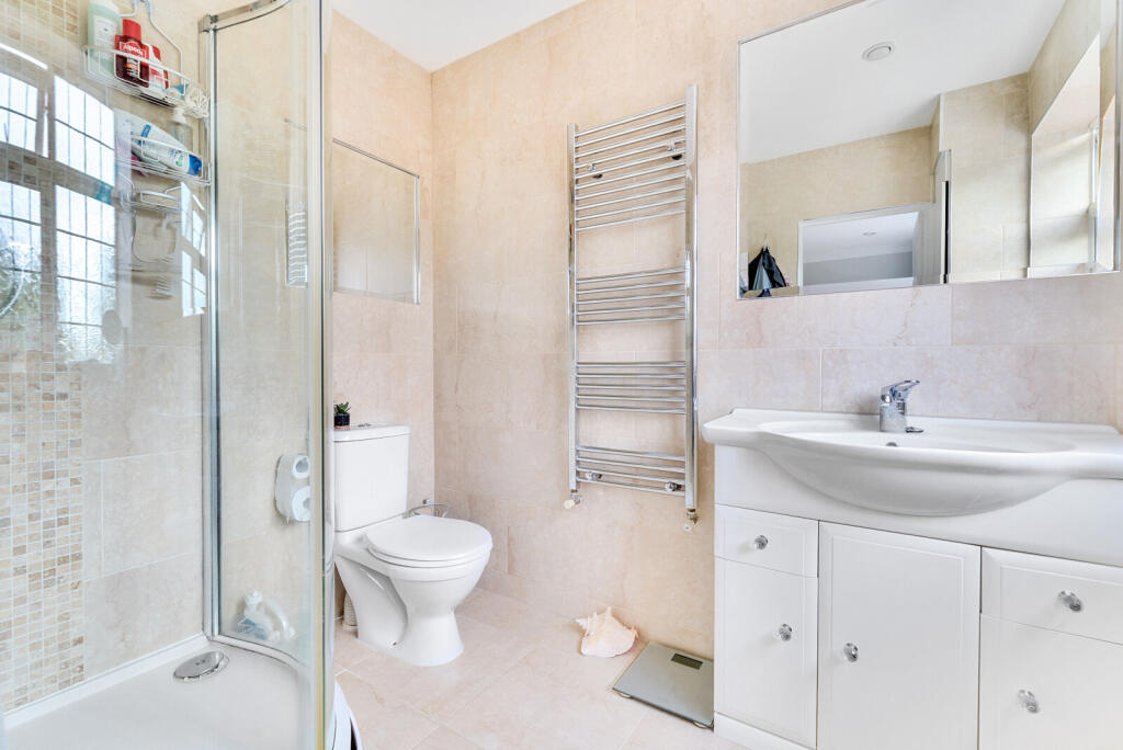 1318942-4-6866c5b...