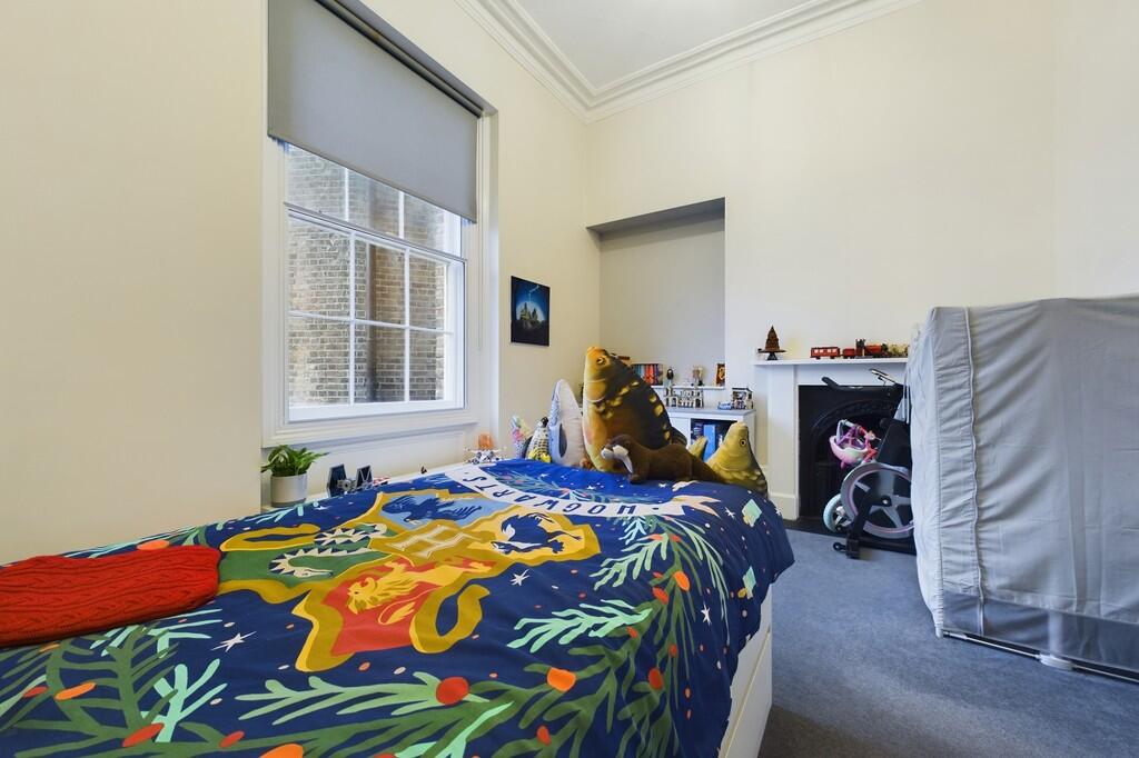 CAM01085G0-PR0521...