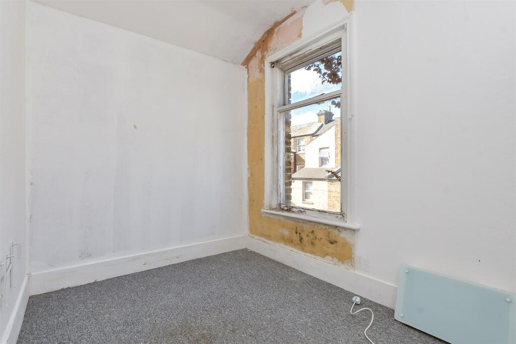 Flat 3 Bedroom 2