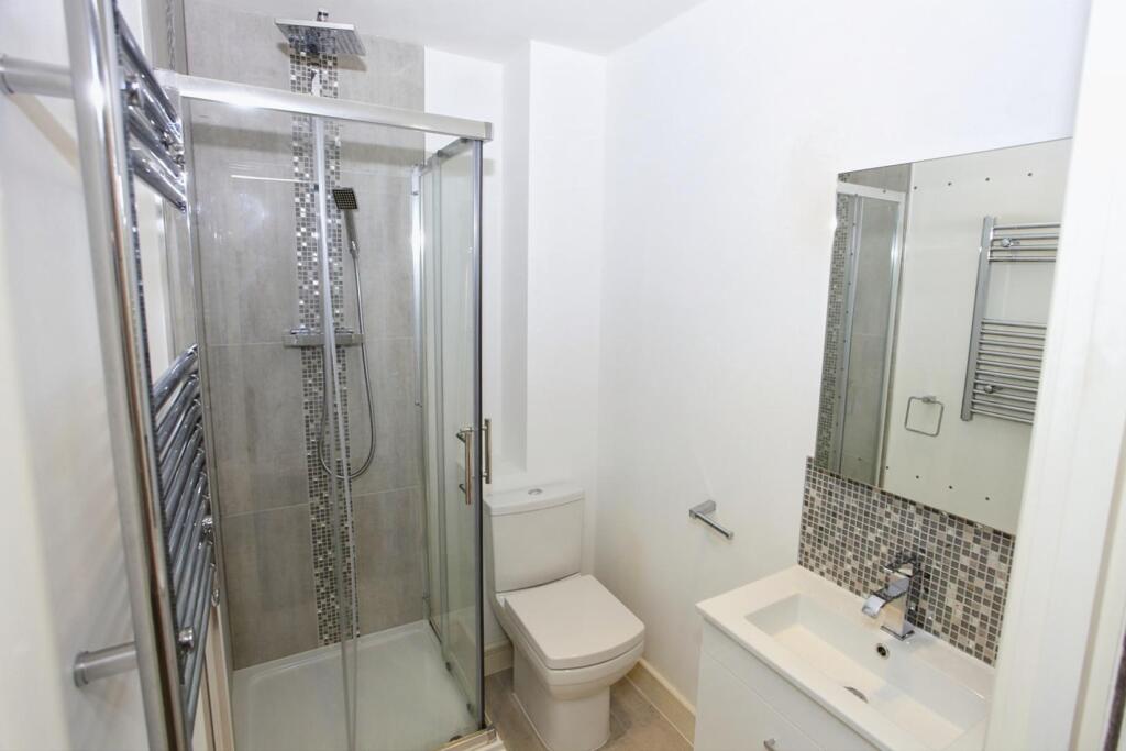 En-suite Bathroom