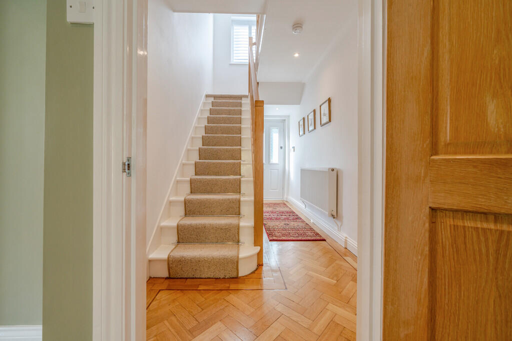 1358046-13-68d535...