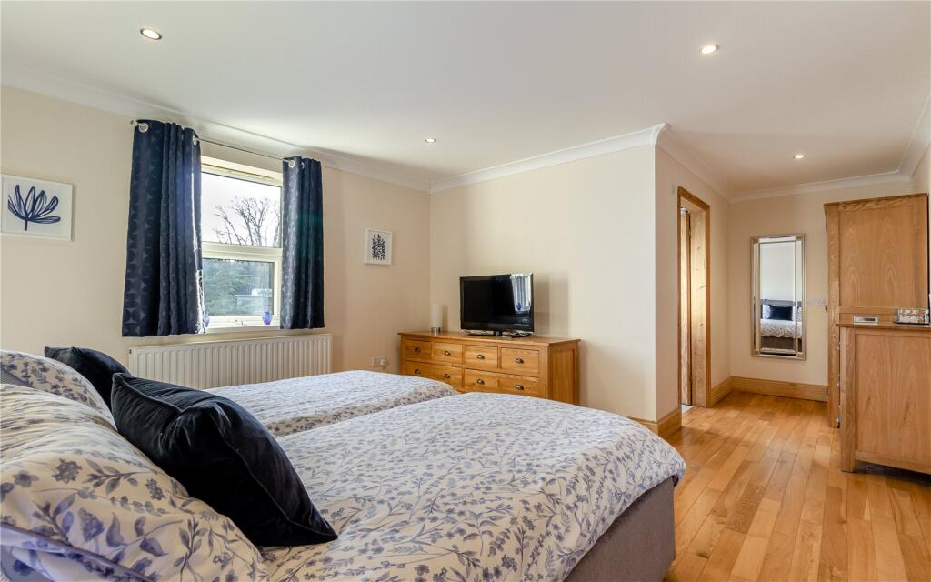Annexe - Bedroom