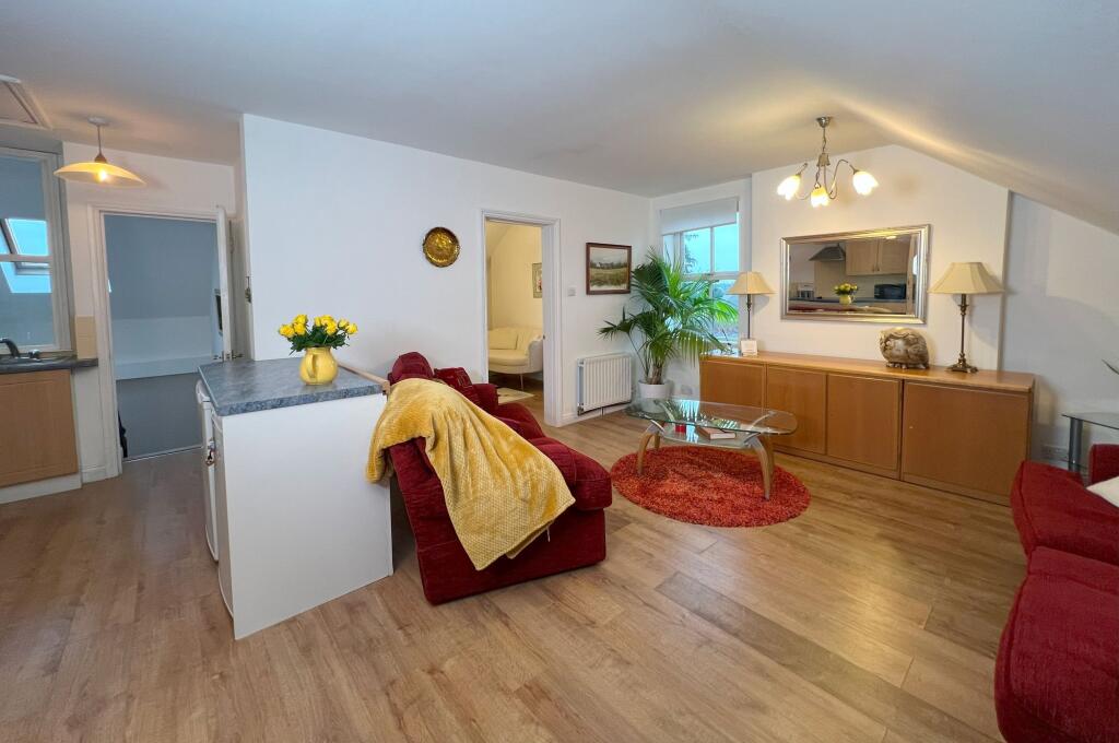 Lounge/Diner/Kitchen