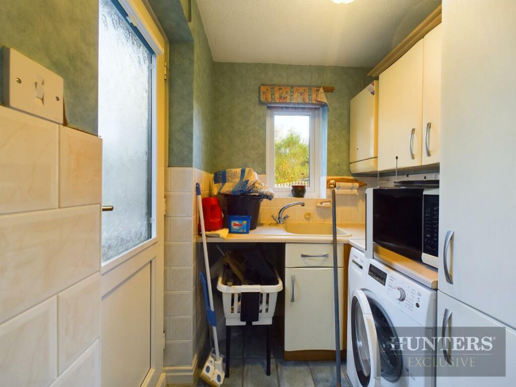 CAM03407G0-PR0396-STILL010.jpg