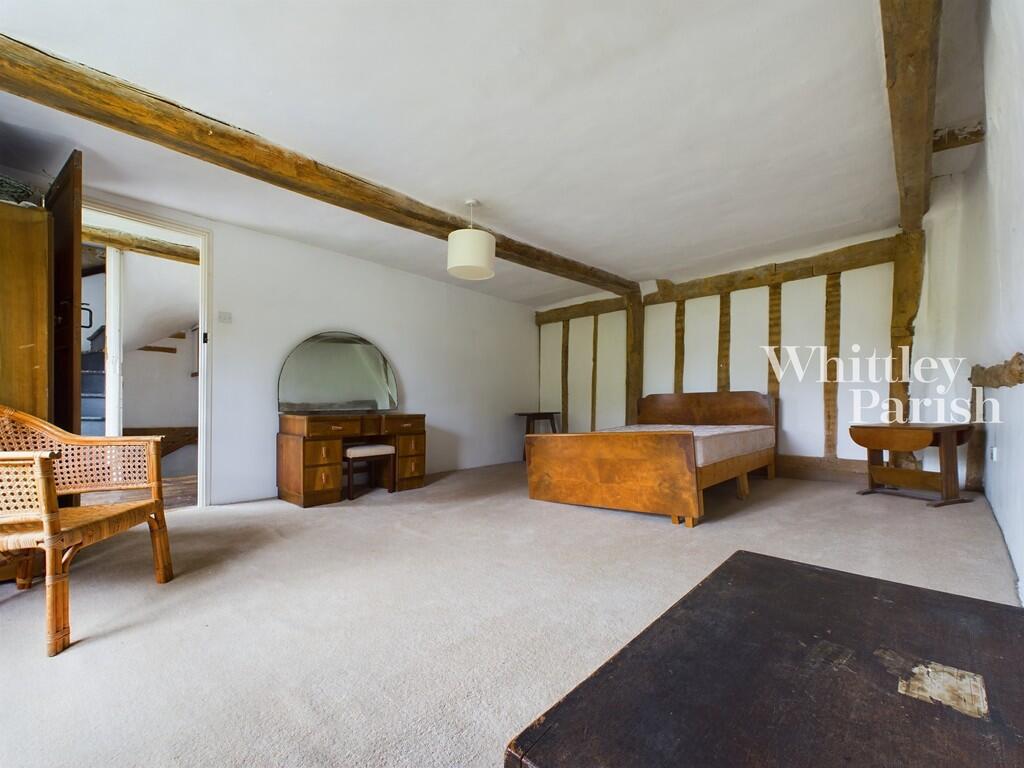 CAM01915G0-PR0384...