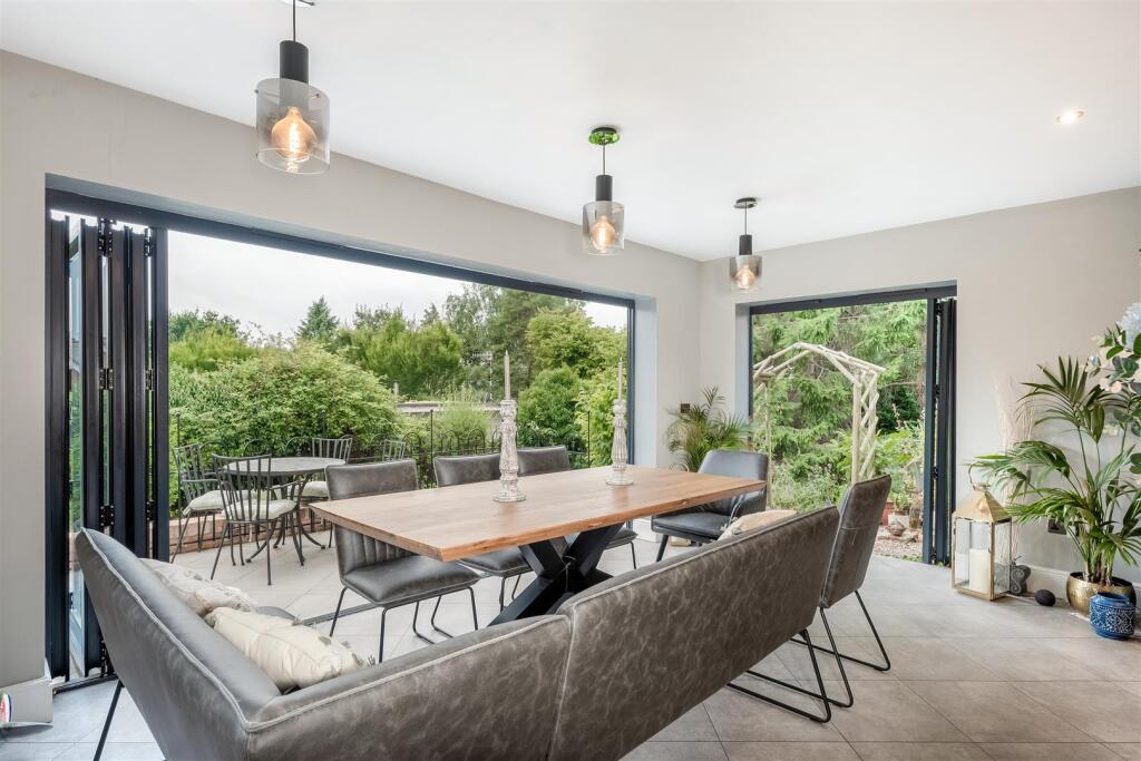 32 Maidenhead Road-6.jpg