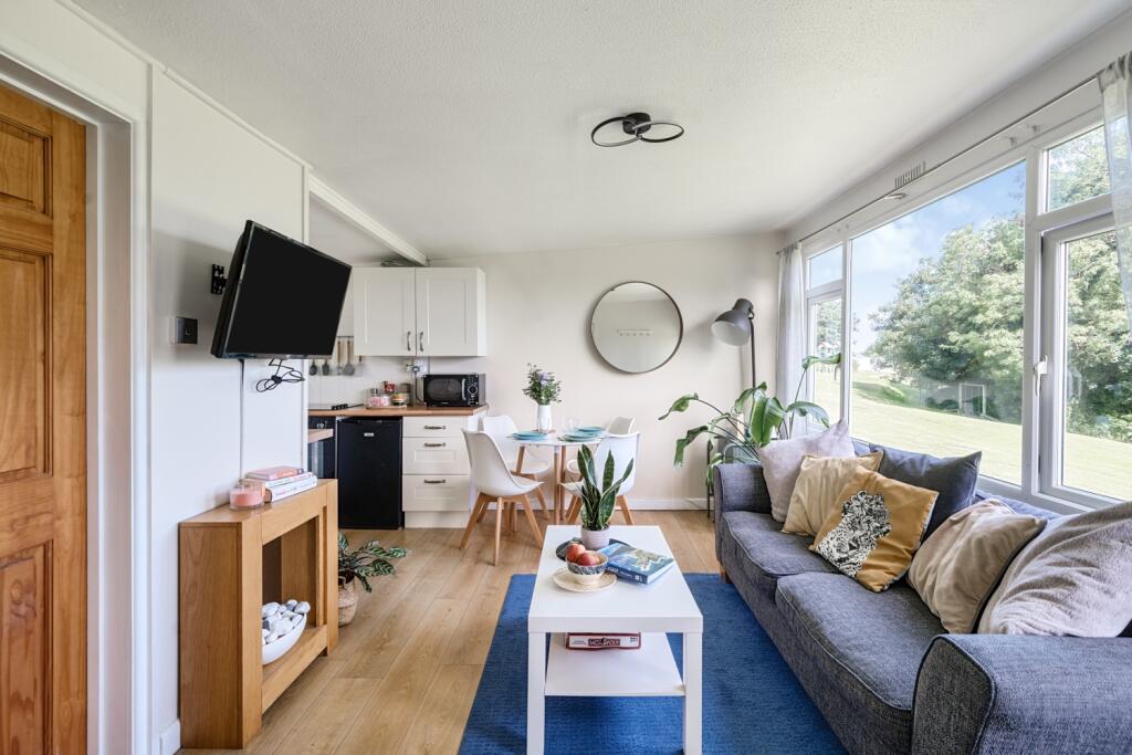 1318878-10-686504c0eaf0d