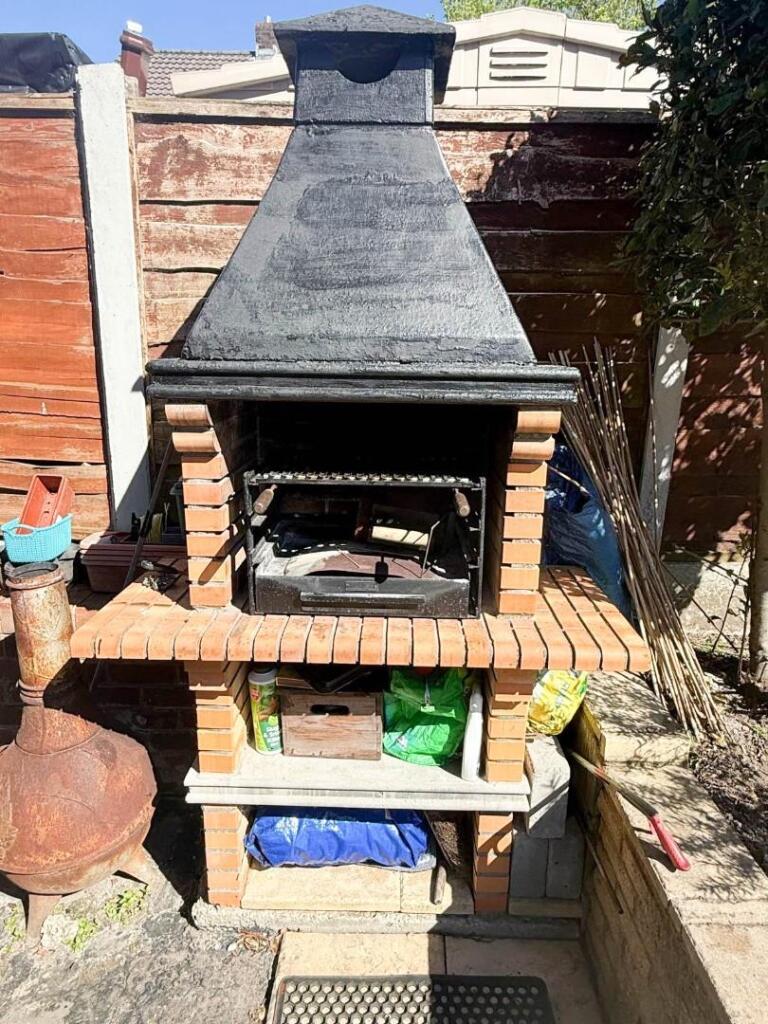 Outside - Rear Patio Garden