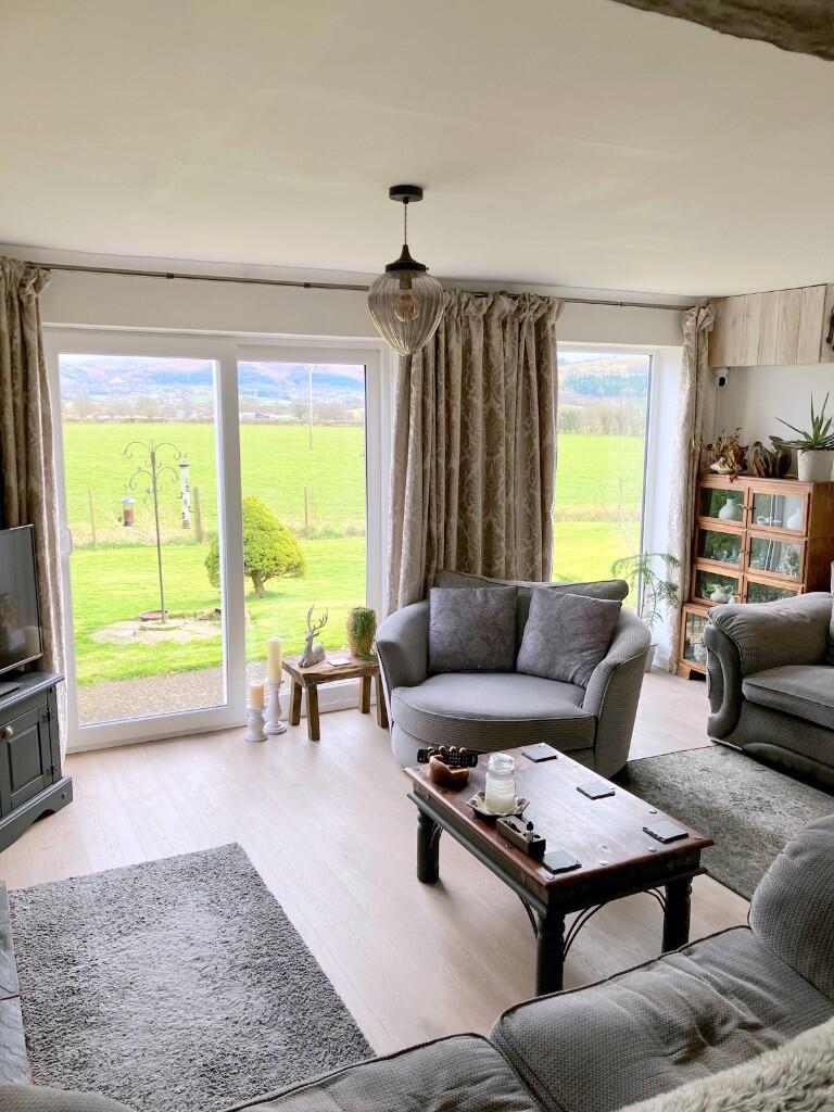 Spacious Lounge
