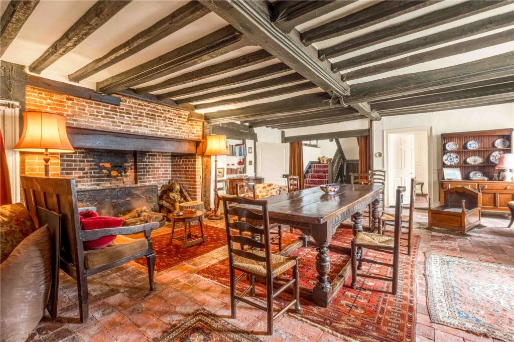 Dining/Reception Hal