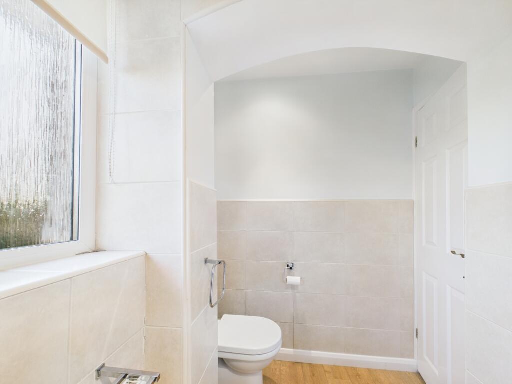 CAM03293G0-PR0250-STILL025