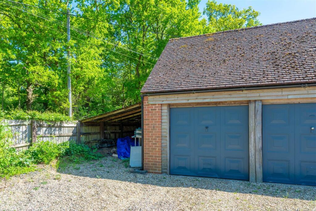 Separate Garage