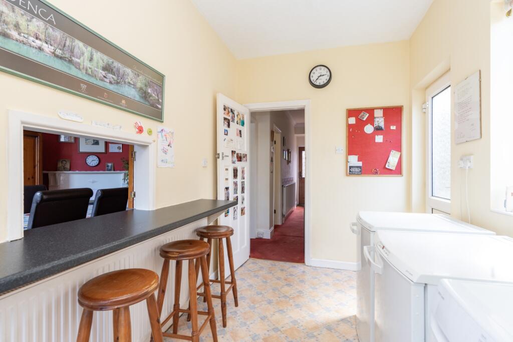 MAYORS WALK KITCHEN 2
