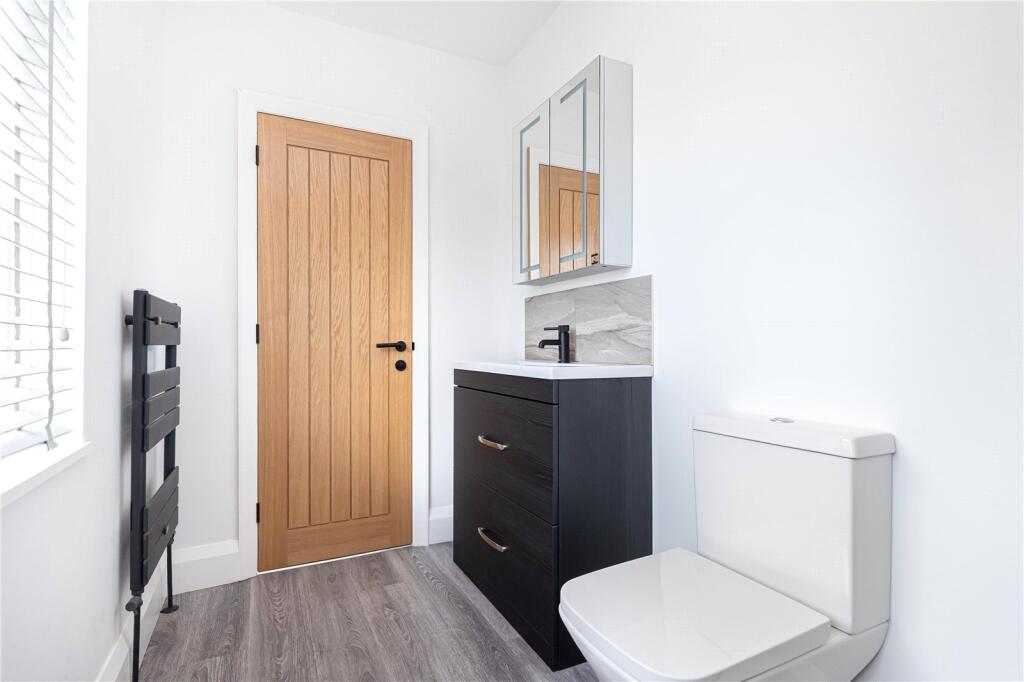 Ensuite