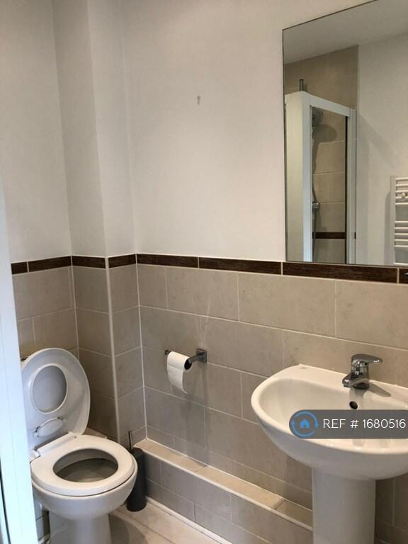 Bedroom 3 Ensuite