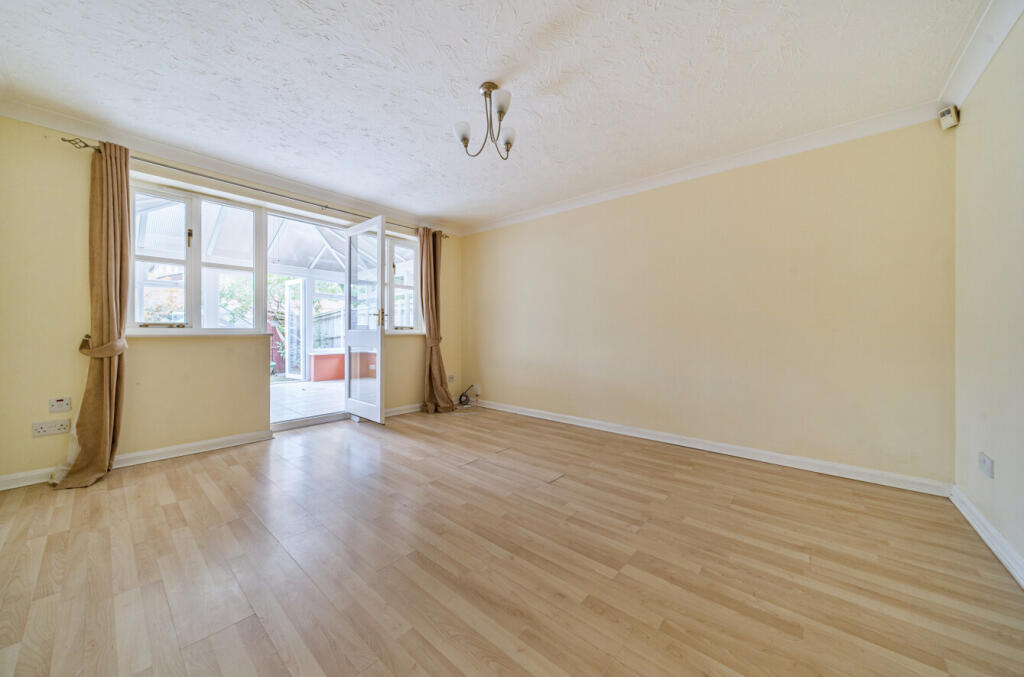 1341342-3-68a6fc5...