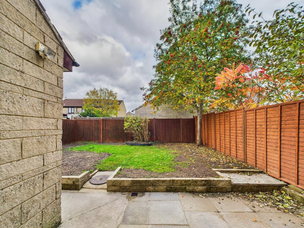 CAM02023G0-PR0184-STILL013