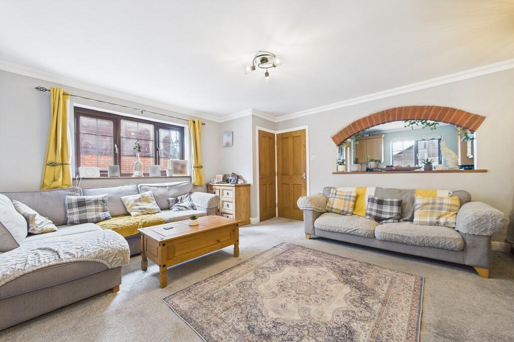 CAM01085G0-PR0589...