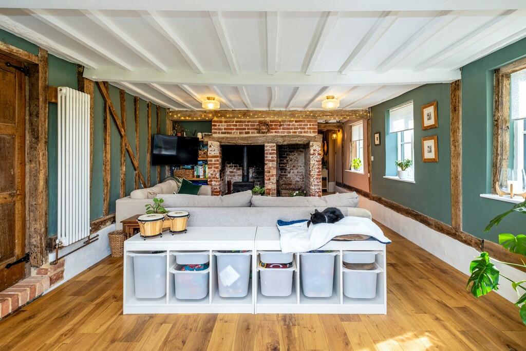 1440px-Halfboys-2...