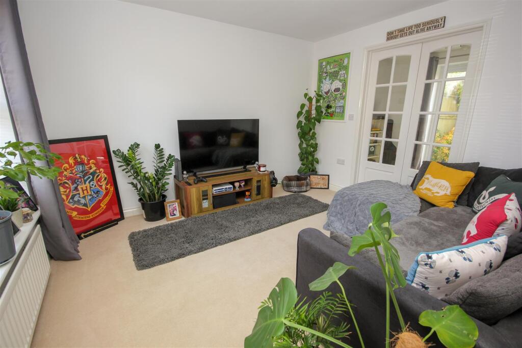 Sitting Room.jpg
