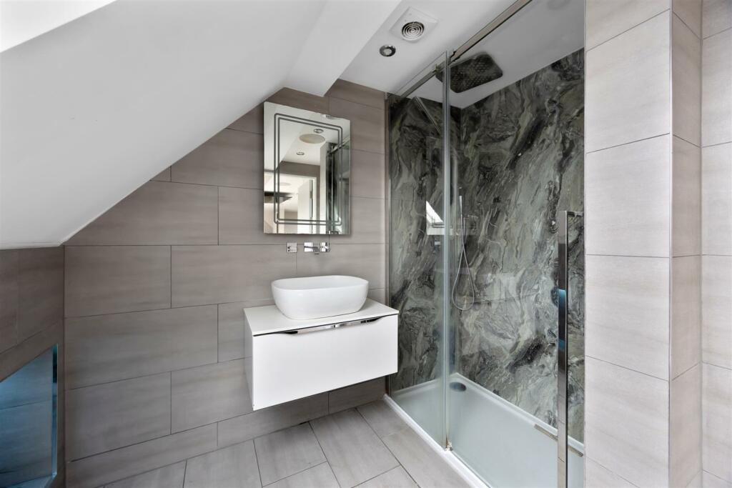 Offington Avenue, 85-016.jpg