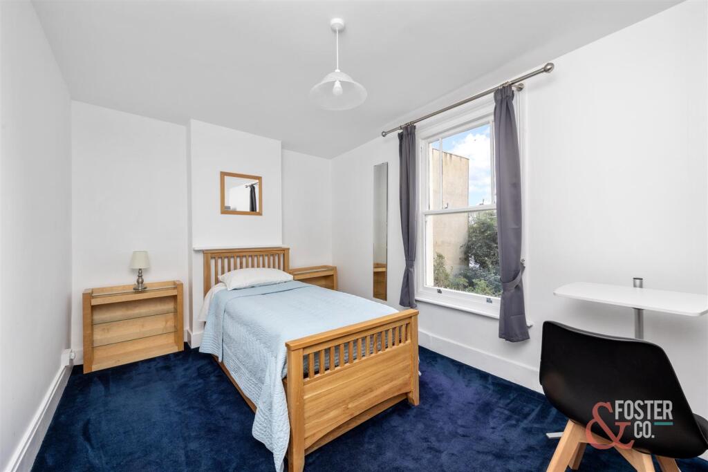 Lansdowne Place, 44-007.jpg