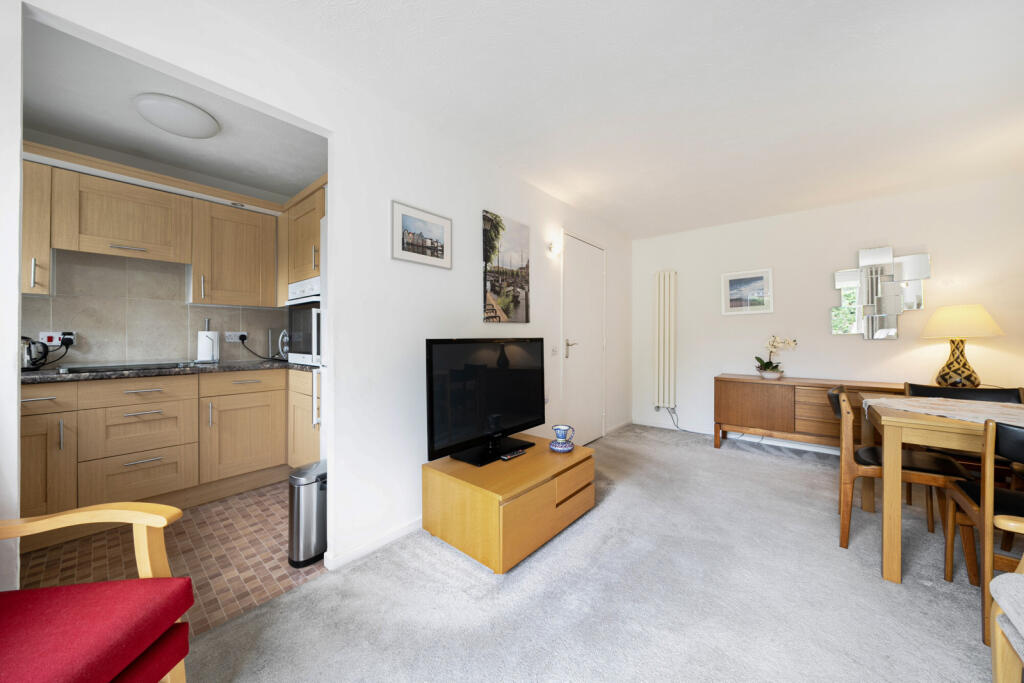 1337061-18-6895de...