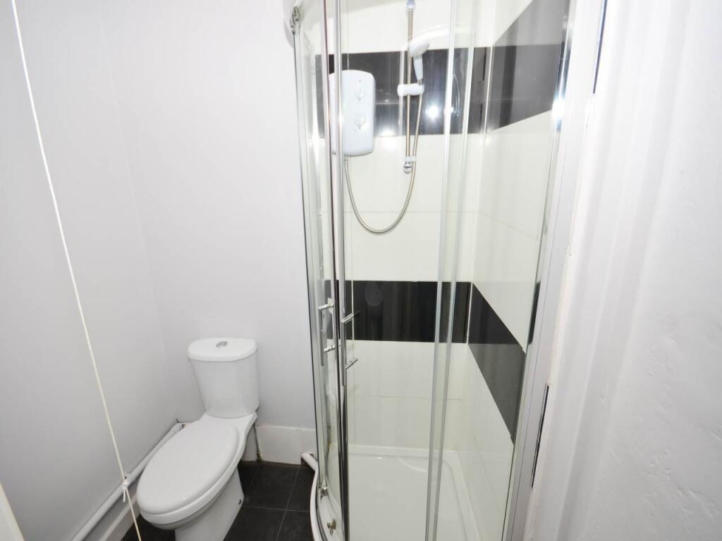 Bathroom2