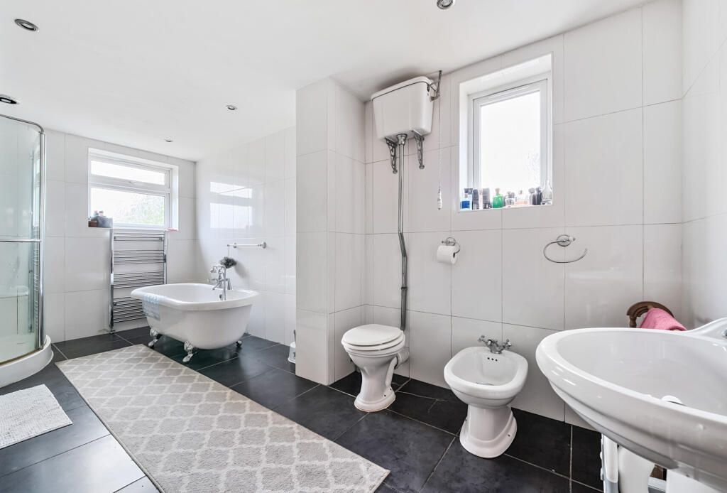 1331038-13-689c8c...