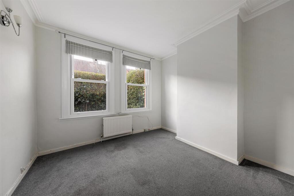 Diana Road E17