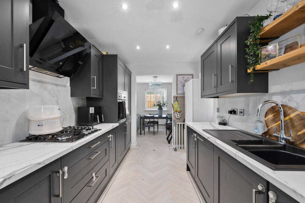 112 Naylor Road, ...