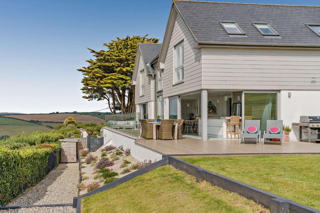 Entertaining Terrace