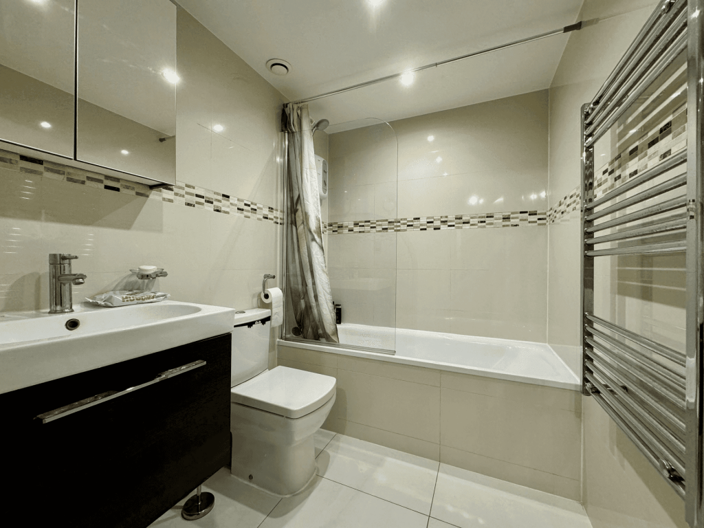 BATHROOM ONE