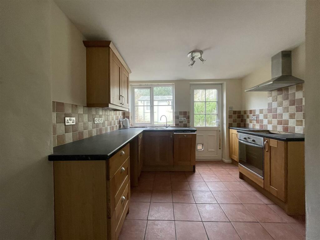 IMG_Kitchen 1.jpeg